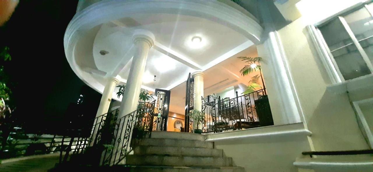 Casa Micarosa Hotel Manila Eksteriør bilde